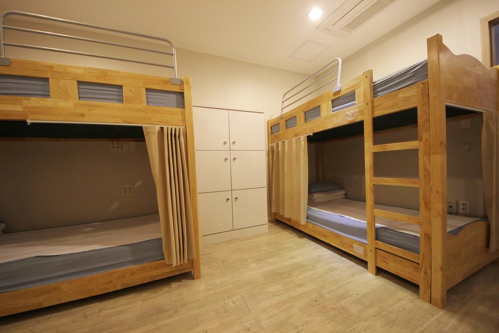 Hostel The New Day Пусан Номер фото
