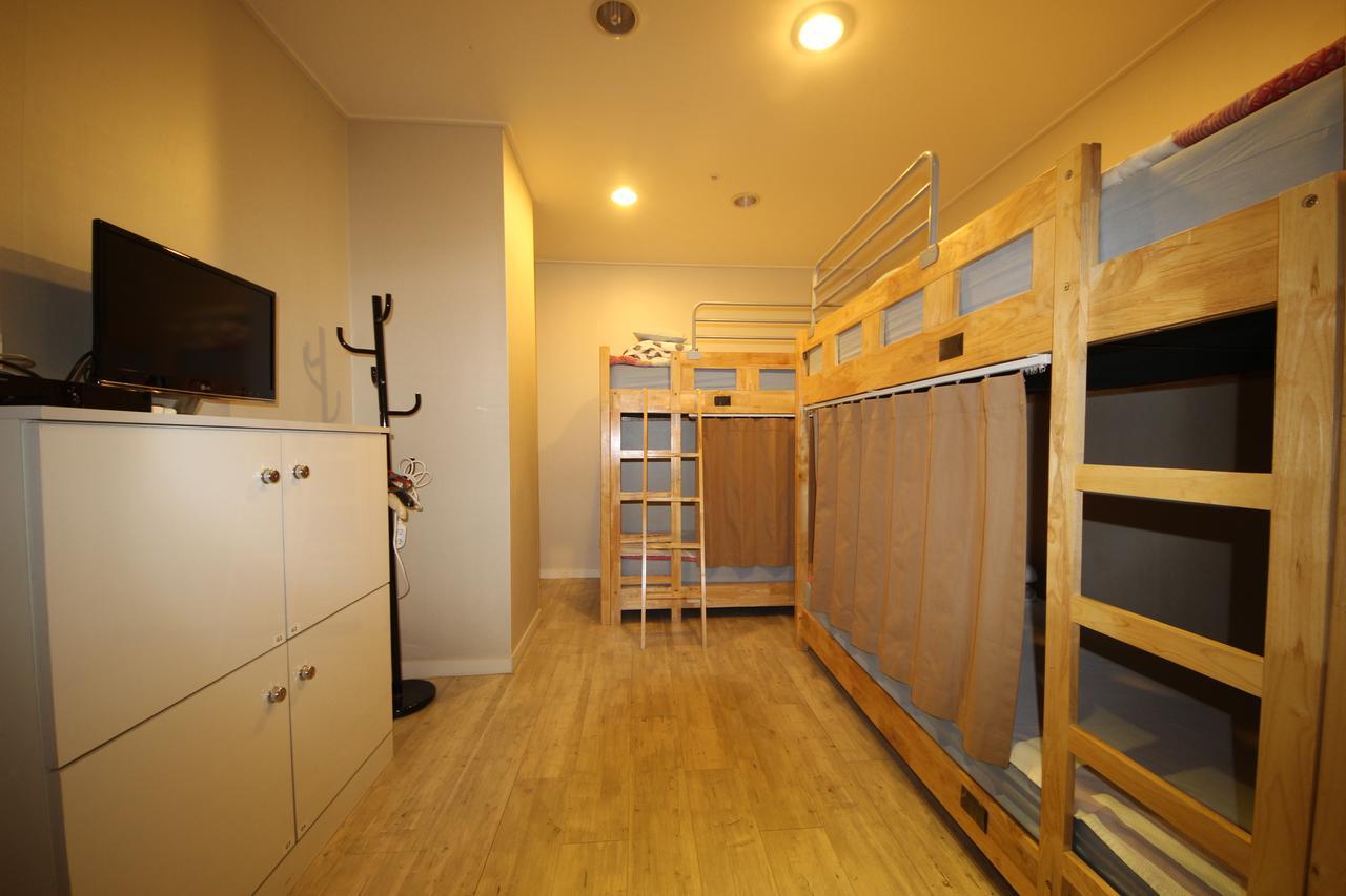 Hostel The New Day Пусан Екстер'єр фото