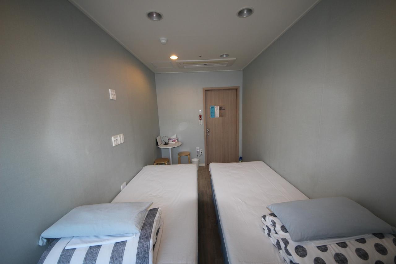 Hostel The New Day Пусан Екстер'єр фото