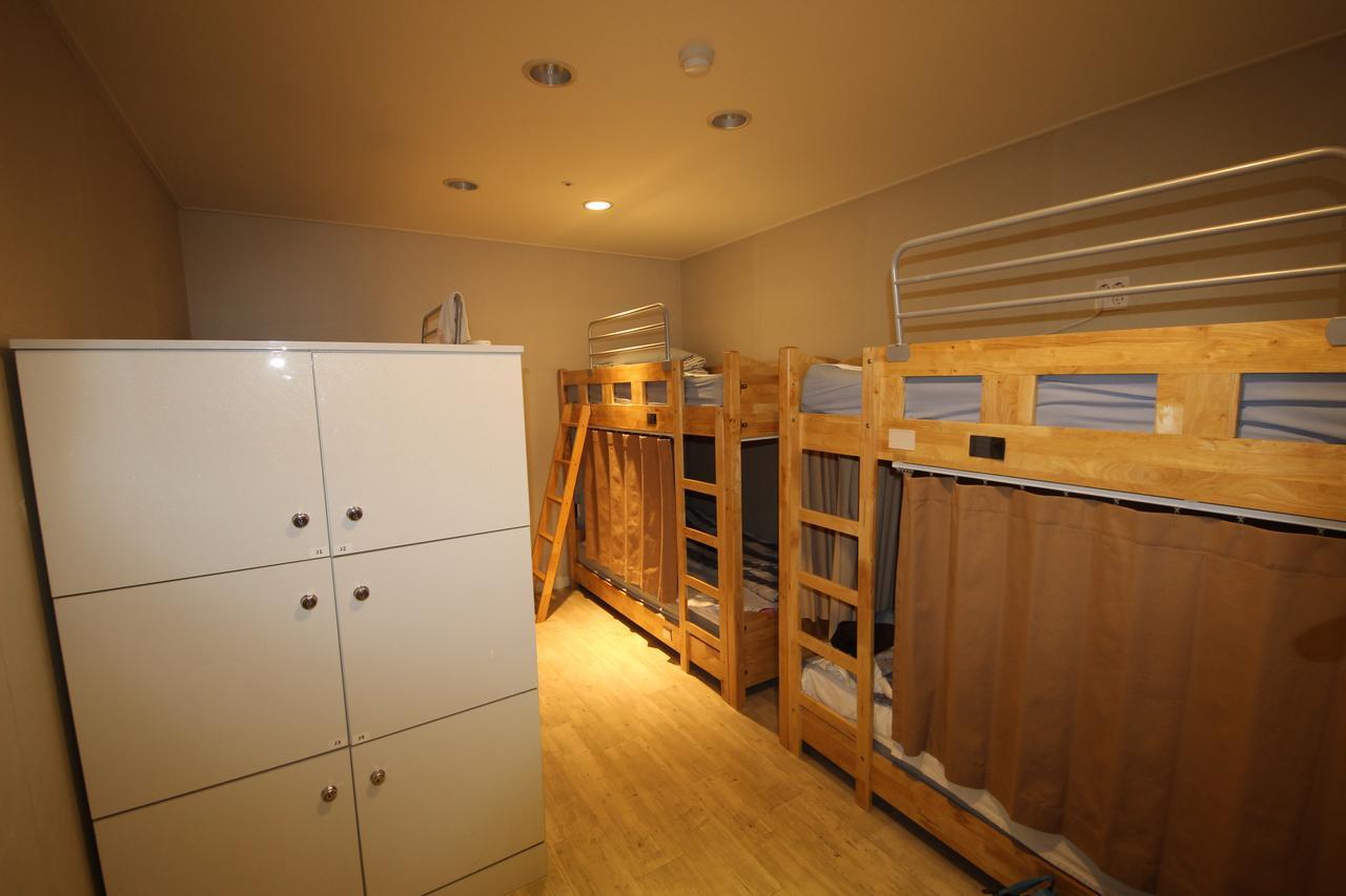 Hostel The New Day Пусан Екстер'єр фото