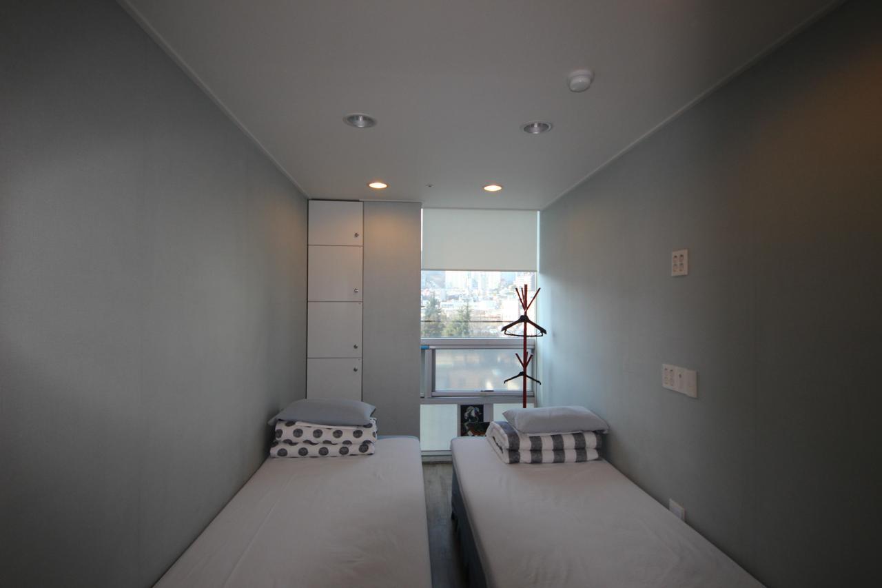 Hostel The New Day Пусан Екстер'єр фото