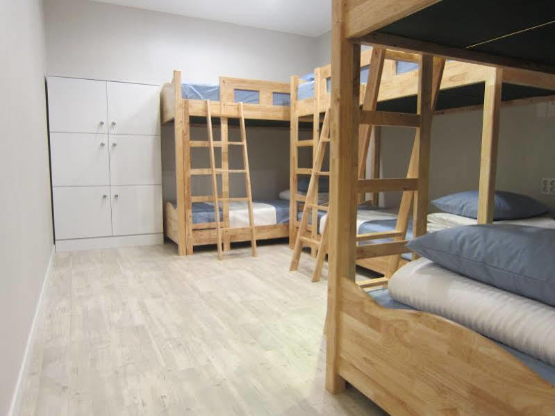 Hostel The New Day Пусан Екстер'єр фото