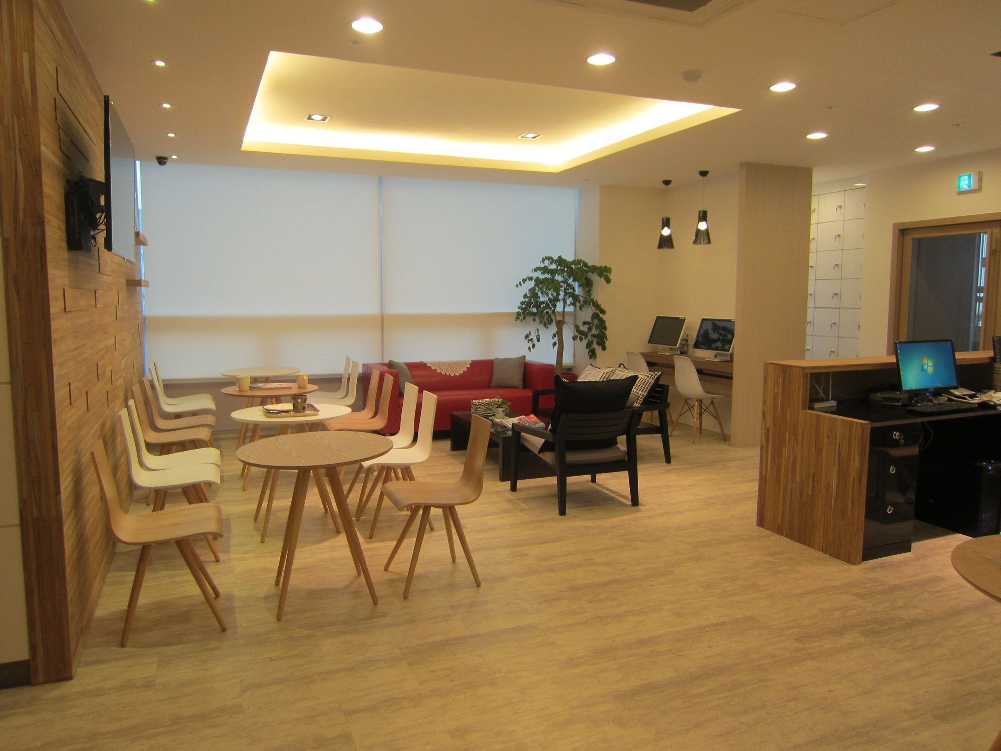Hostel The New Day Пусан Екстер'єр фото