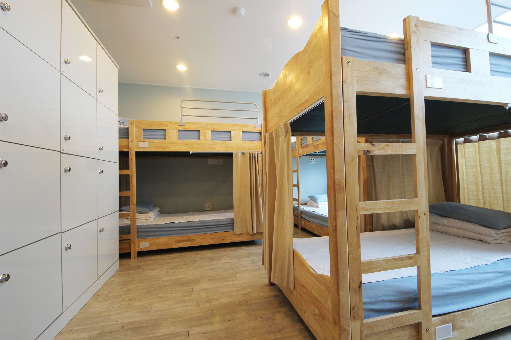 Hostel The New Day Пусан Екстер'єр фото