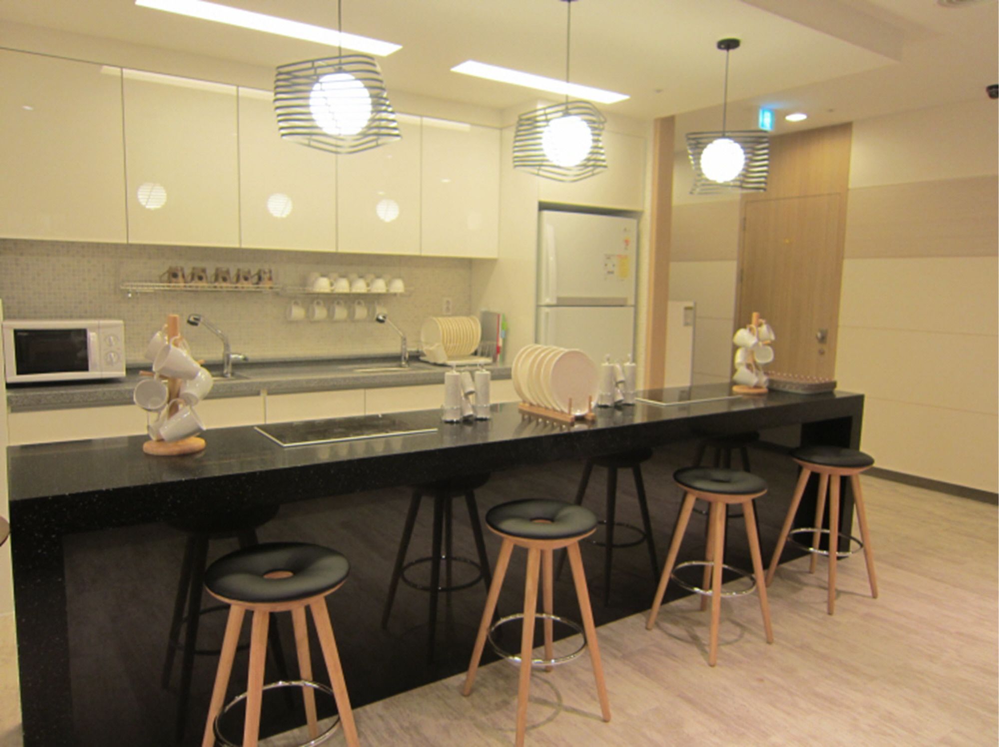 Hostel The New Day Пусан Екстер'єр фото